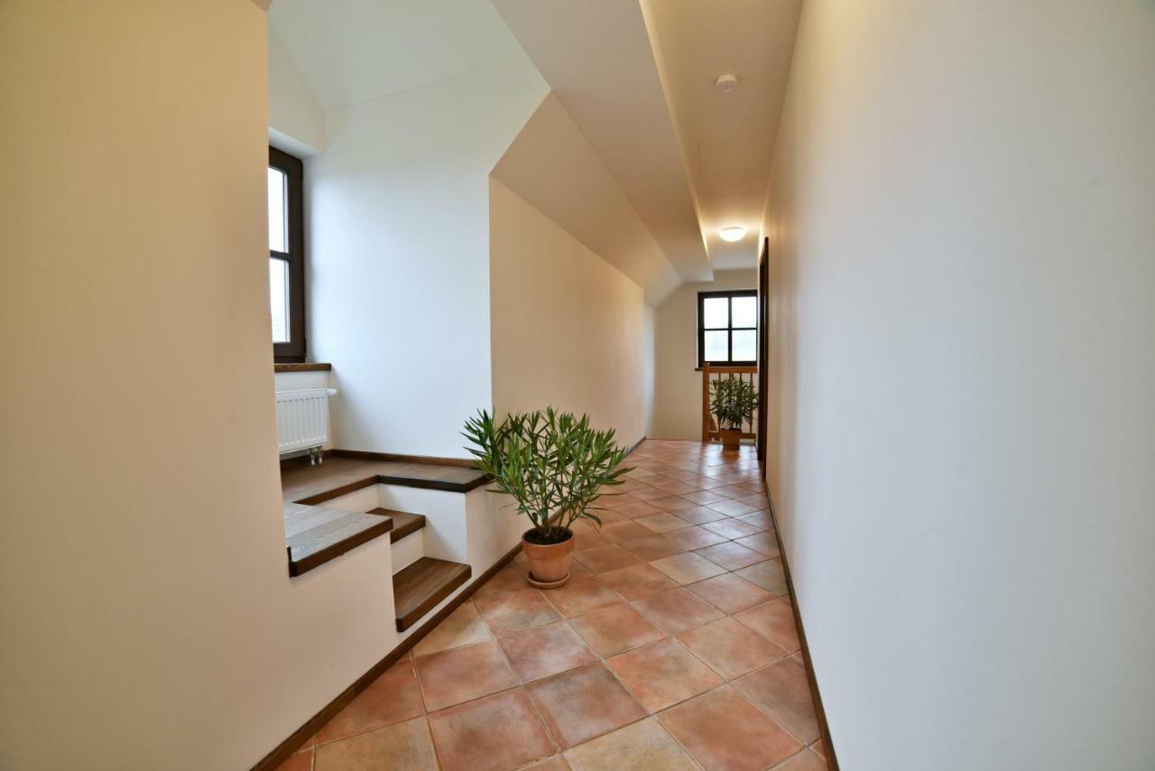 Statek Pod Lipou Hotel Pilnikov Luaran gambar